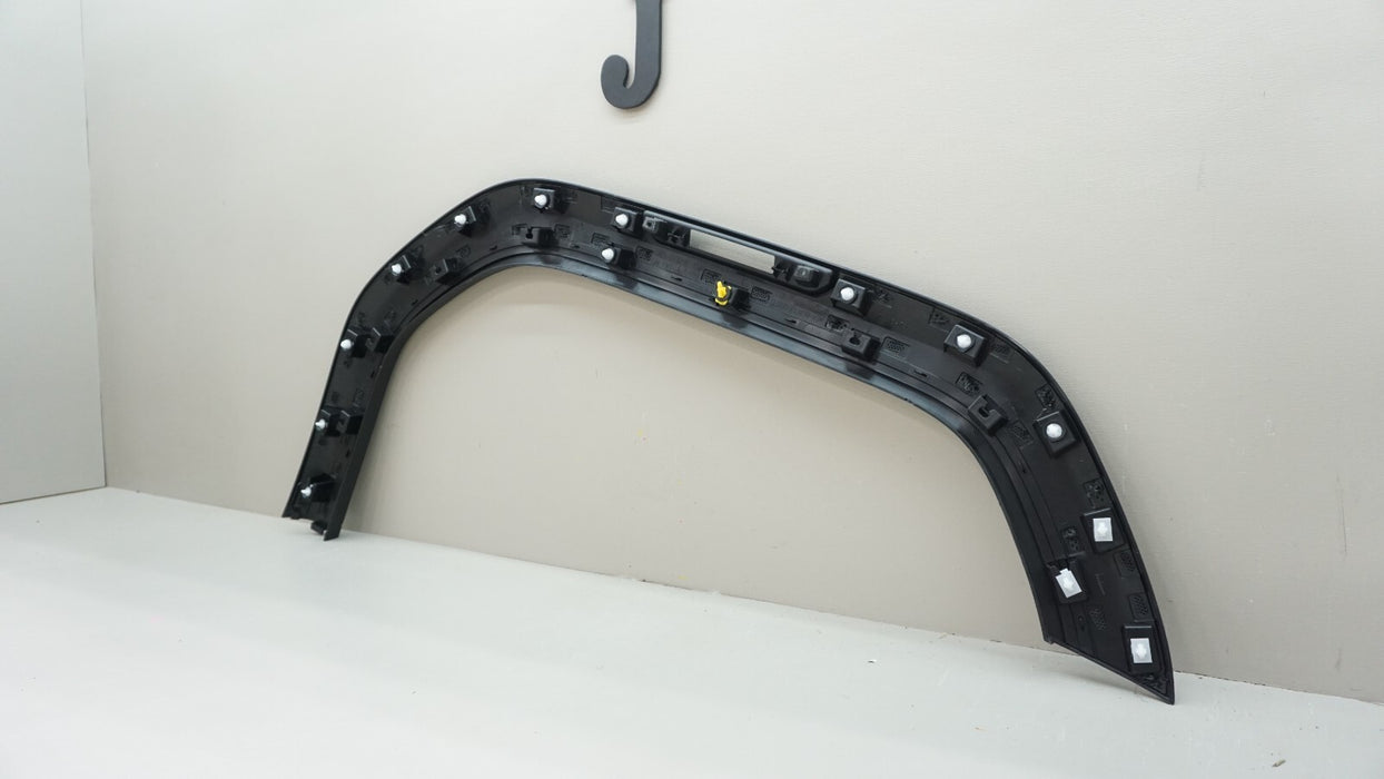 2020-2023 GMC SIERRA 2500 3500HD FRONT LEFT FENDER FLARE OEM 84806029