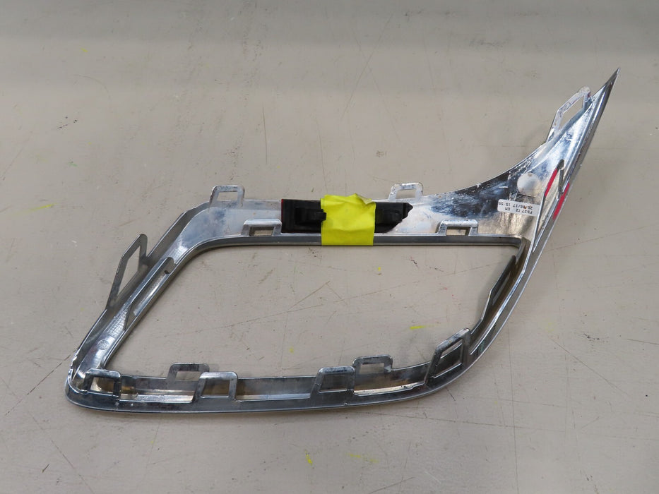 2018-2020 VOLKSWAGEN TIGUAN REAR RIGHT SIDE BUMPER COVER TRIM OEM 5NN807834
