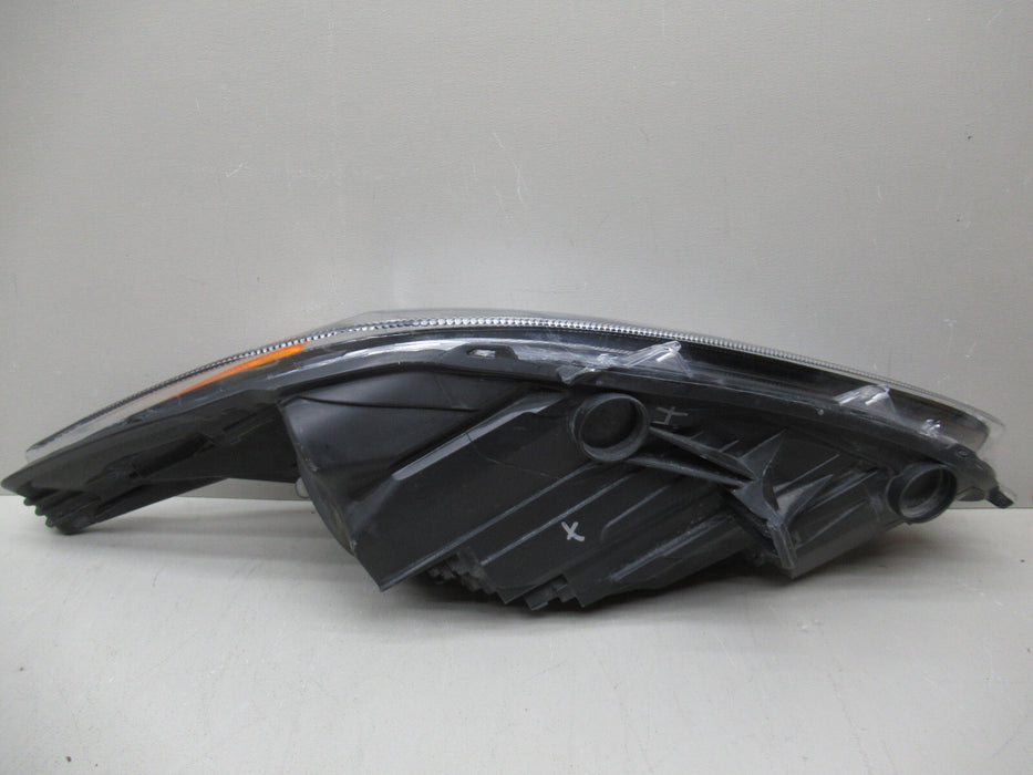 2014 2015 2016 2017 2018 Ford Fiesta Halogen Headlight RH PASSENGER Side OEM