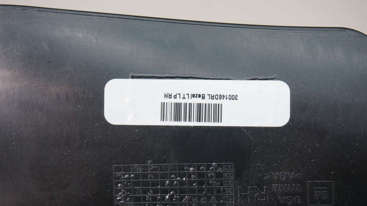 2019-2023 CHEVROLET CAMARO FRONT RIGHT SIDE FOG LIGHT TRIM OEM 84112305