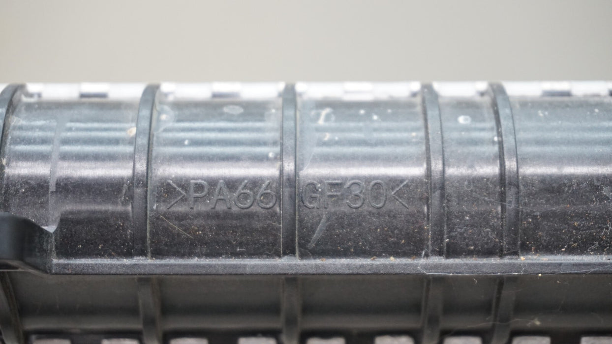 2022-2024 LAND ROVER RANGE ROVER HSE MAIN RADIATOR OEM L25951