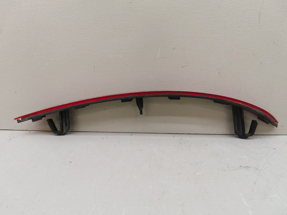 2016-2022 VOLVO XC90  LEFT SIDE REAR BUMPER REFLECTOR LENS RED OEM 31468556