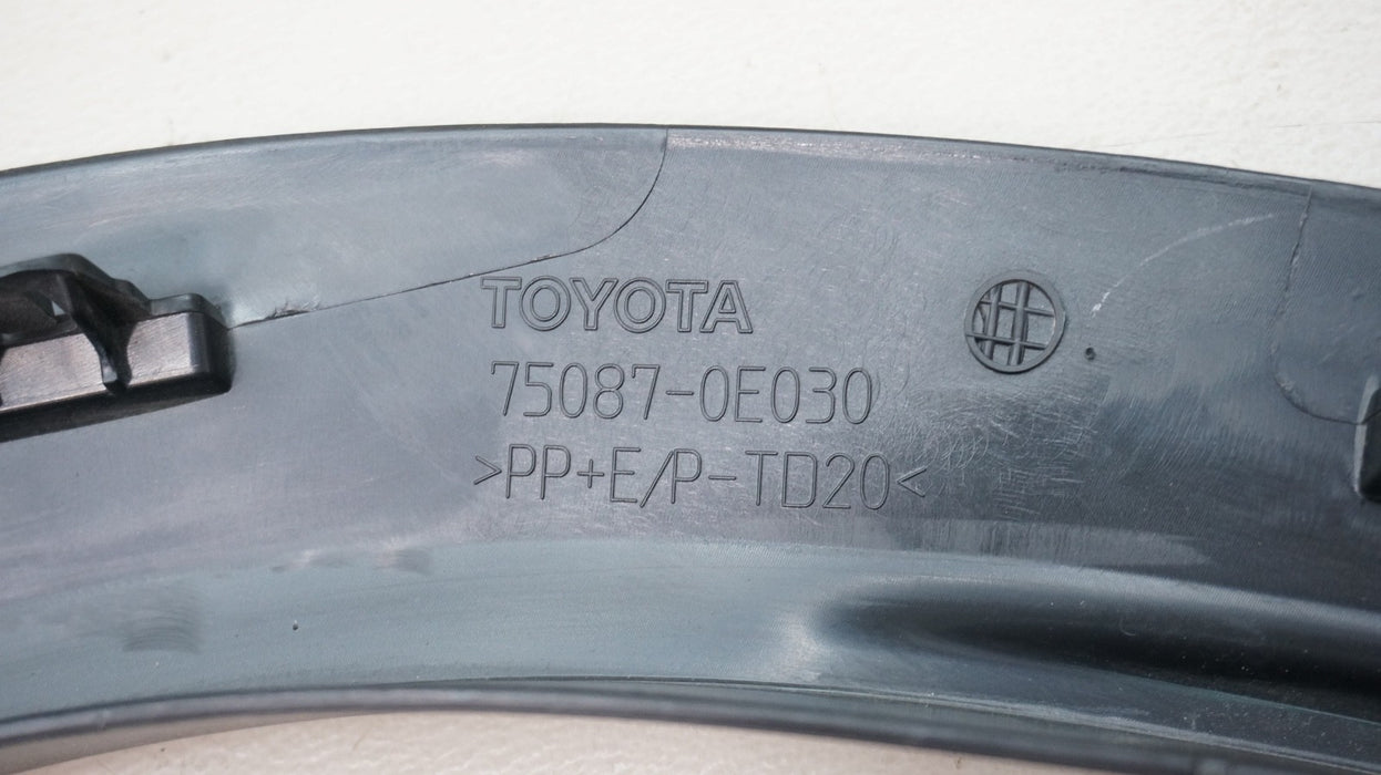 2020-2025 TOYOTA HIGHLANDER REAR RIGHT WHEEL ARCH MOLDING OEM 75087-0E030