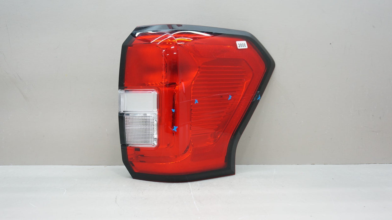 2022-2024 FORD EXPEDITION REAR RIGHT PASSENGER SIDE TAIL LIGHT OEM NL1B-13B504
