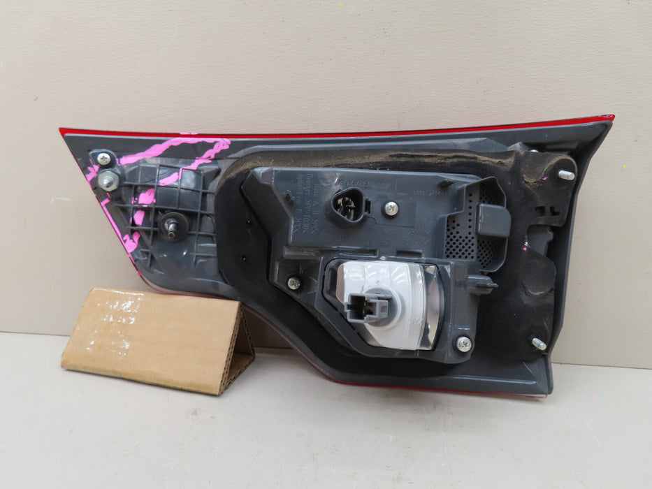 2017-2019 TOYOTA HIGHLANDER REAR LEFT DRIVER INNER TAIL LIGHT LED OEM