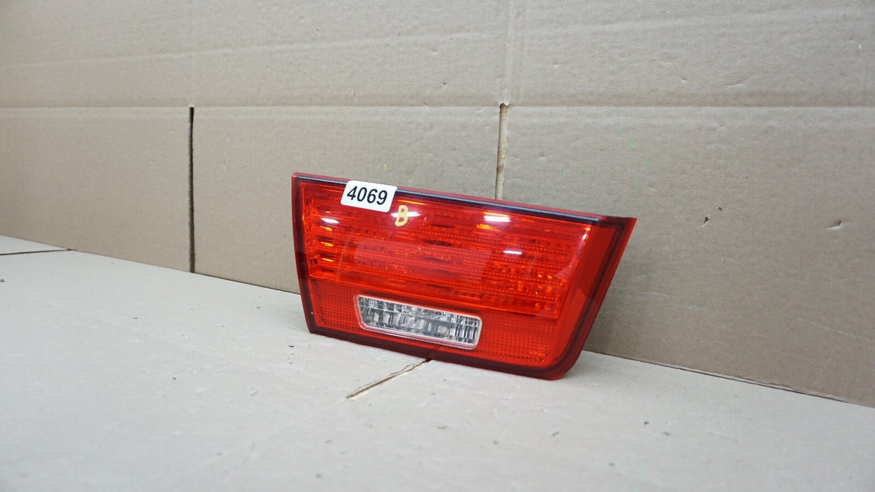 2006-2008 HYUNDAI SONATA LEFT DRIVER LH INNER TRUNK LID TAIL LIGHT OEM
