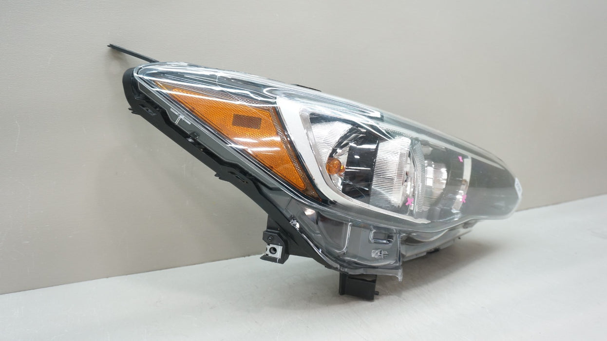 2017-2023 SUBARU IMPREZA FRONT RIGHT PASSENGER SIDE HALOGEN HEADLIGHT OEM