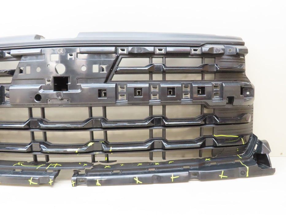 2022 2023 CHEVROLET SILVERADO 1500 FRONT RADIATOR GRILLE GRILL OEM 85104804