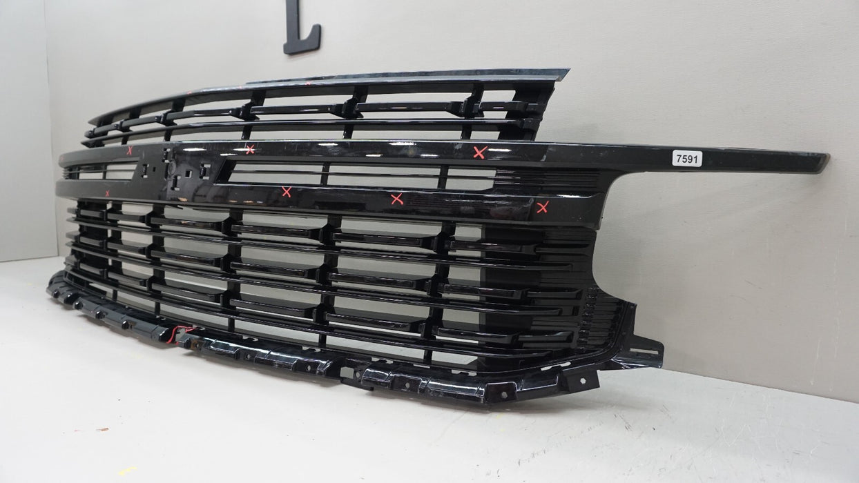 2021-2023 CHEVROLET TAHOE SUBURBAN FRONT RADIATOR GRILLE GRILL OEM 84639388
