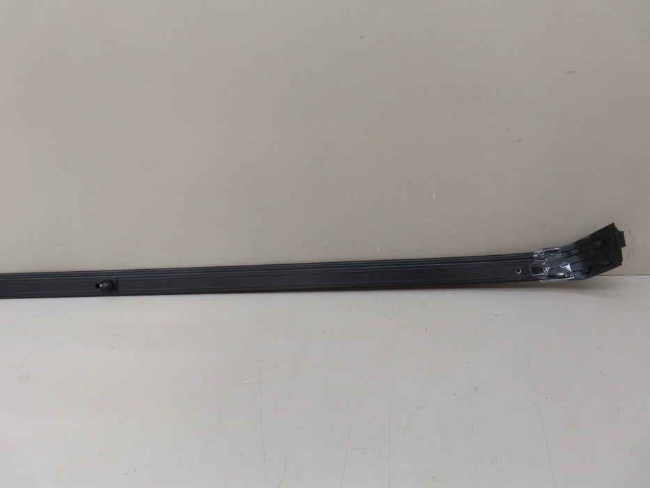 2022-2024 FORD MAVERICK LEFT SIDE UPPER ROOF DRIP RAIL MOLDING COVER TRIM OEM