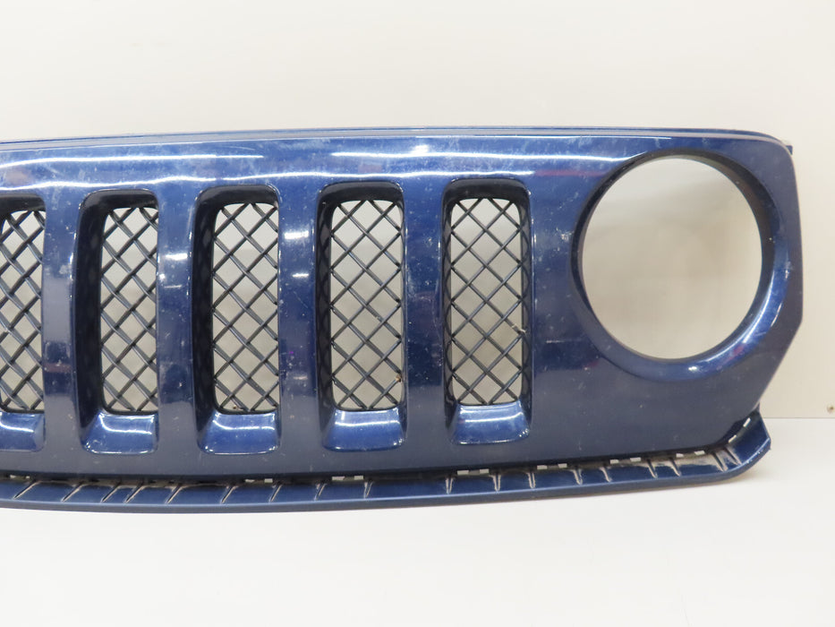 2011-2017 JEEP PATRIOT FRONT RADIATOR GRILL GRILLE OEM