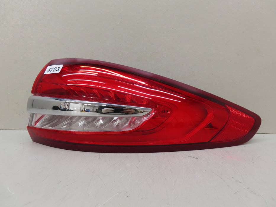 2017-2020 FORD FUSION REAR RIGHT PASSENGER OUTER TAIL LIGHT OEM