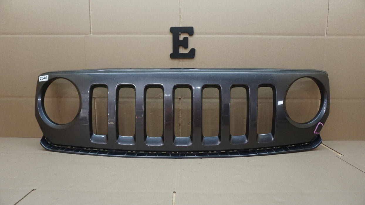 2011-2017 JEEP PATRIOT FRONT BUMPER GRILL GRILLE OEM 11 12 13 14 15 16 17