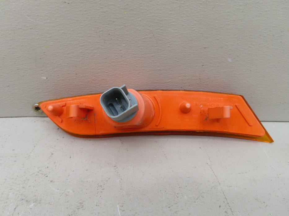 2013-2017 CADILLAC XTS FRONT RIGHT PASSENGER BUMPER SIDE MARKER LIGHT OEM