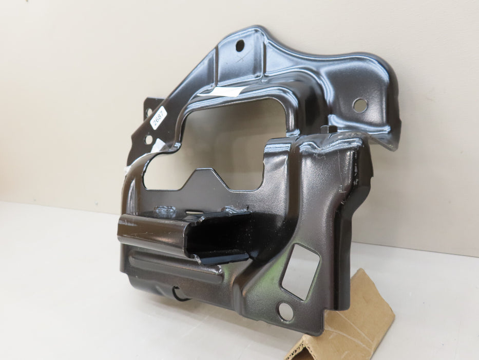 2014 2015 CHEVROLET SILVERADO 1500 FRONT LEFT BUMPER INNER BRACKET OEM 22944861