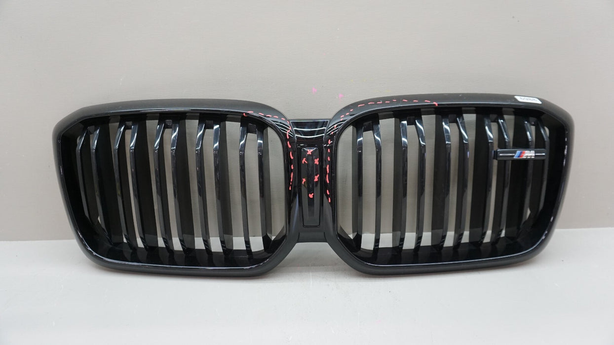 2022-2023 BMW X3 M FRONT MAIN GRILLE 10627111 OEM 22 23