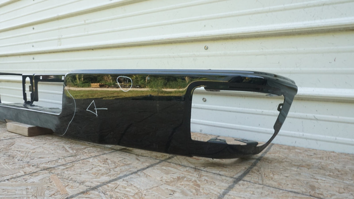2014-2018 CHEVROLET SILVERADO REAR BUMPER PLASTIC COVER PANEL FACTORY OEM