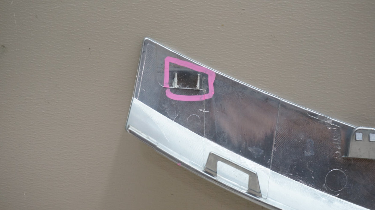 2013-2017 GMC ACADIA REAR BUMPER CHROME STEP PAD MOLDING OEM 20982428