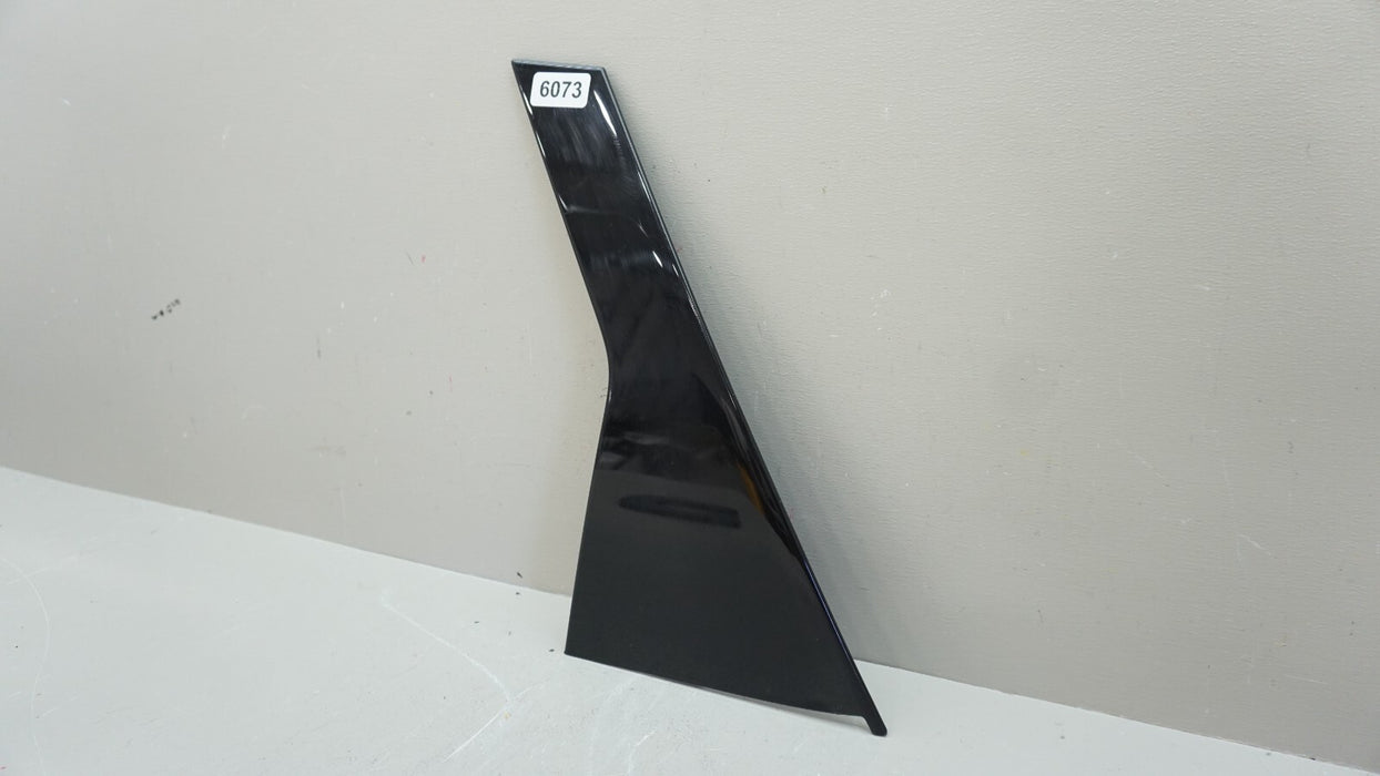2022-2023 HYUNDAI TUCSON REAR DOOR TRIM BLACK 83270-CW010 OEM 22 23