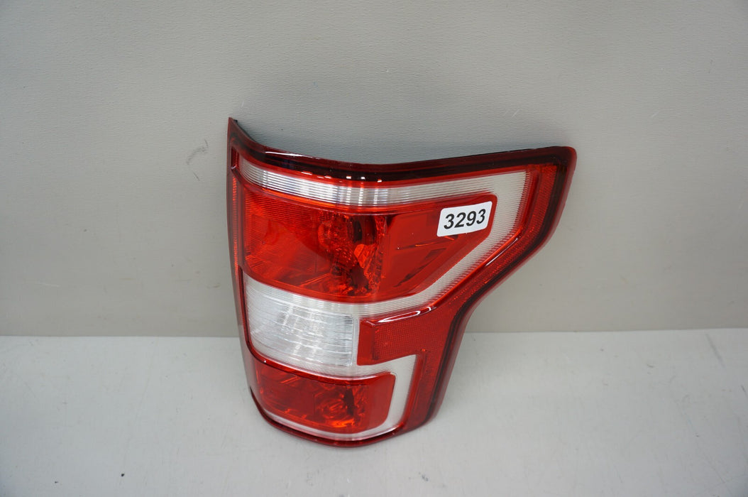 **NEW** 2018-2020 FORD F150 F-150 REAR RIGHT PASSENGER SIDE TAIL LIGHT OEM