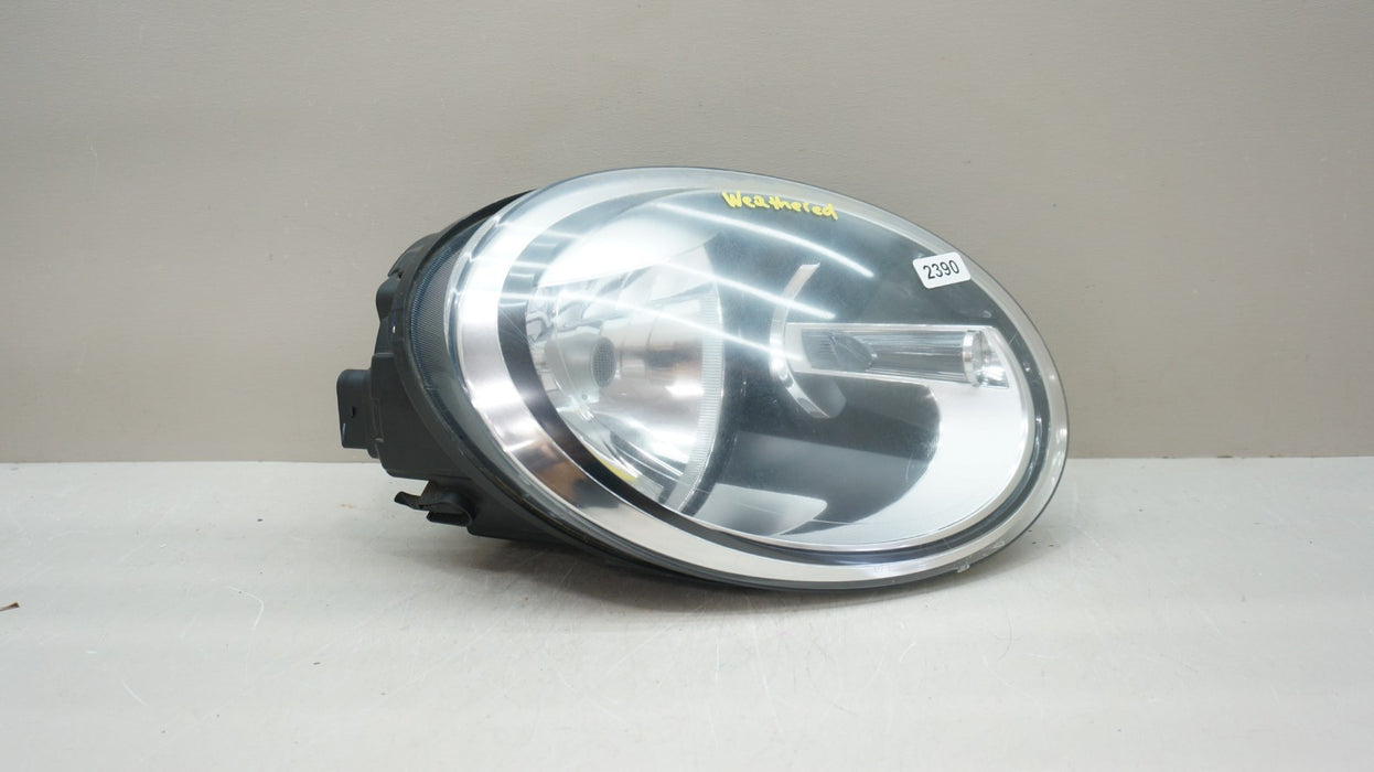 2012-2019 VOLKSWAGEN BEETLE FRONT RIGHT PASSENGER SIDE HALOGEN HEADLIGHT OEM