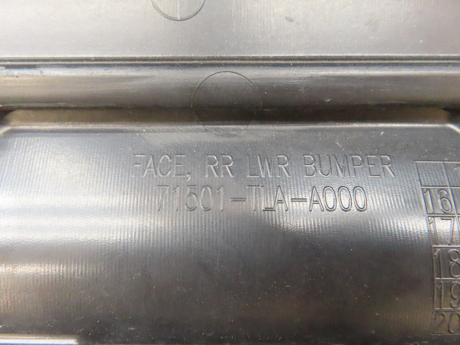 2017-2019 HONDA CRV CR-V REAR BUMPER COVER OEM 71501-TLA-A000