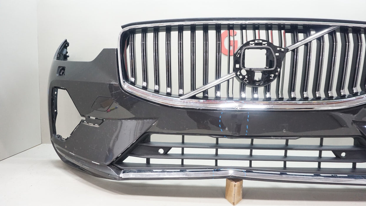 2018-2020 VOLVO XC60 FRONT BUMPER COVER PANEL OEM 32234928