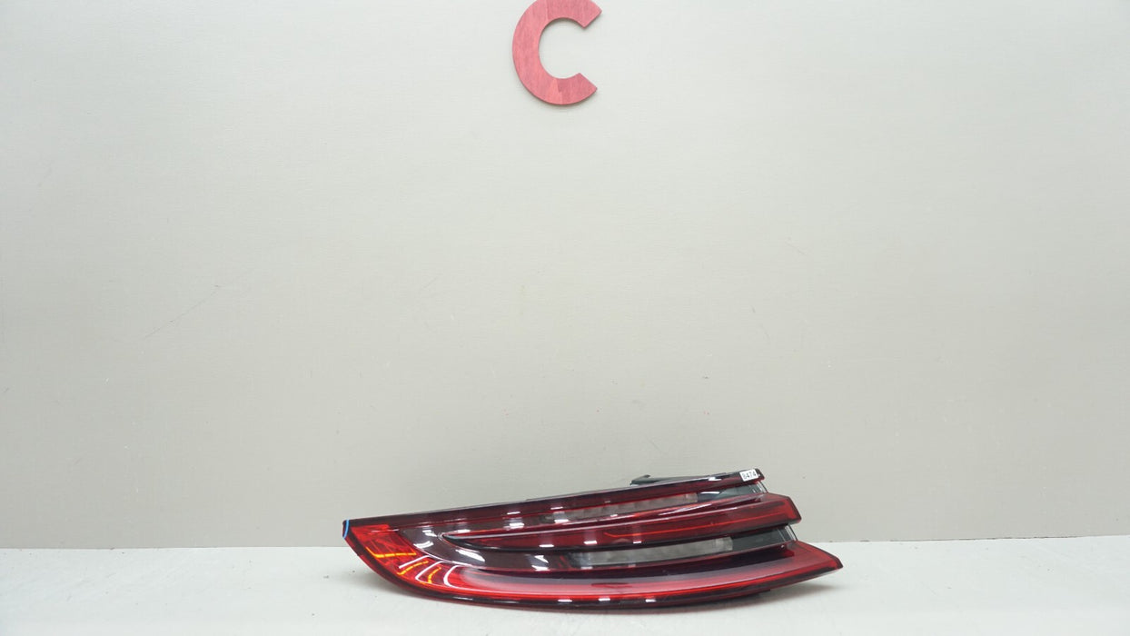 2017-2019 PORSCHE PANAMERA REAR LEFT DRIVER SIDE TAIL LIGHT OEM 971945091C