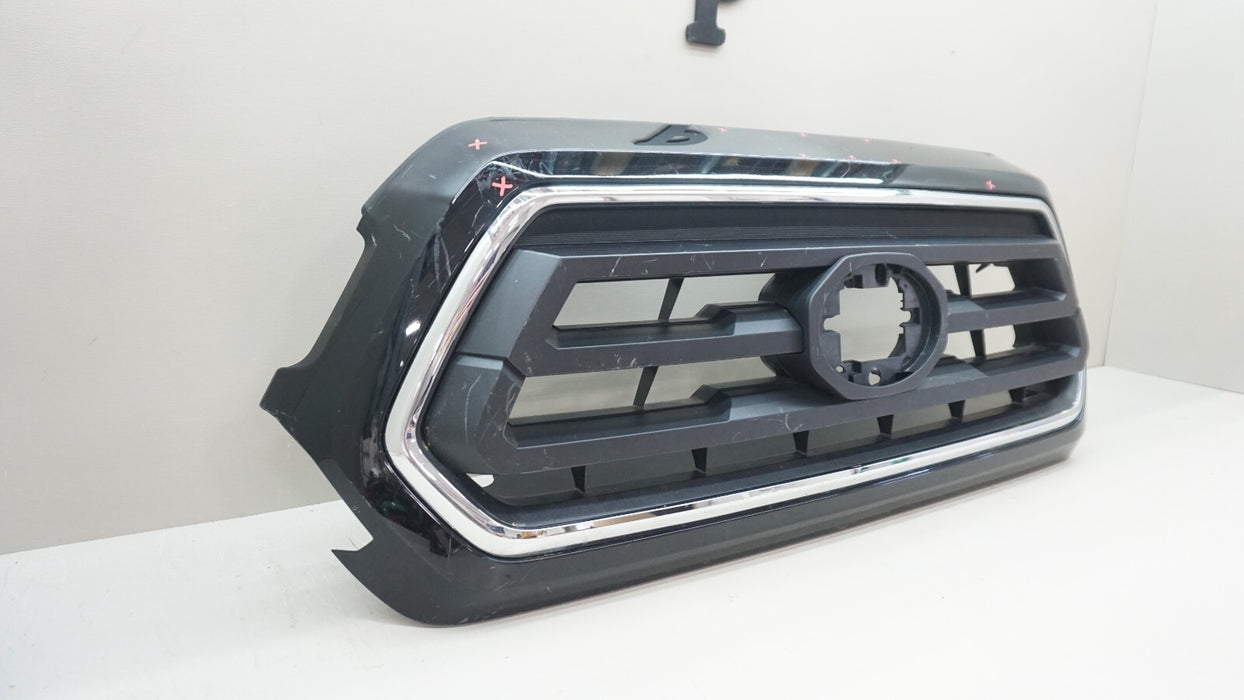 2016-2023 TOYOTA TACOMA FRONT BUMPER RADIATOR GRILLE OEM
