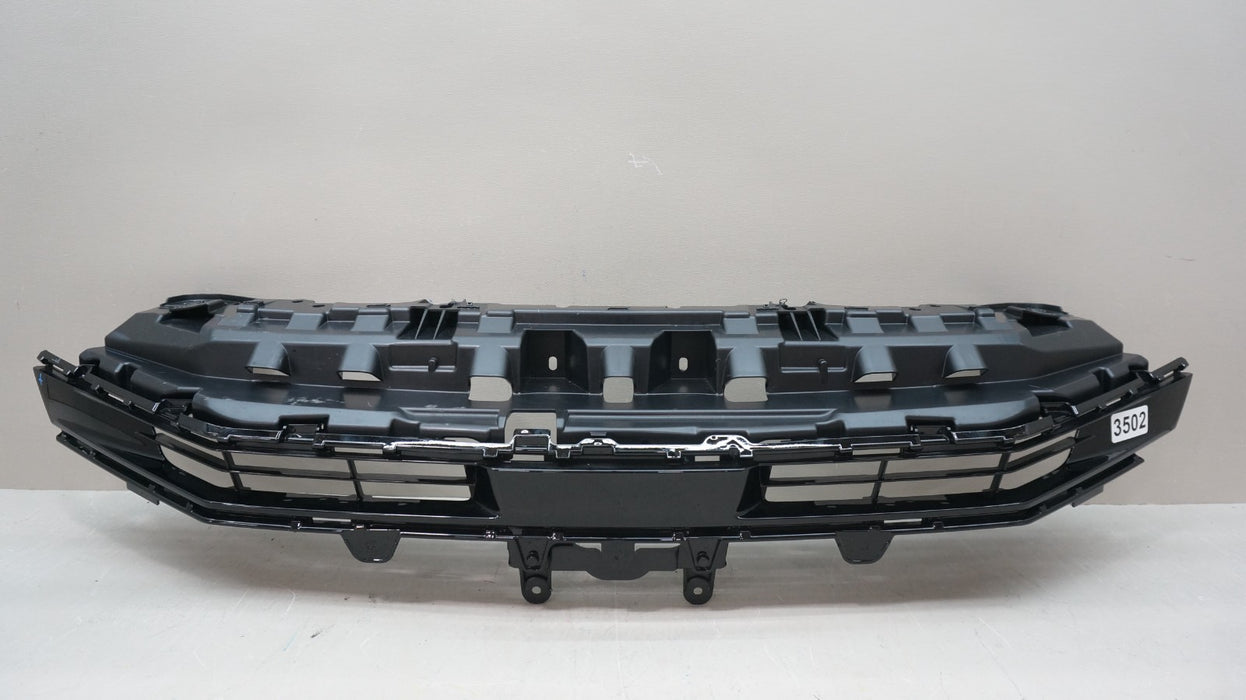 2025-2026 TOYOTA CAMRY SE FRONT UPPER GRILLE OEM 53114-AQ010