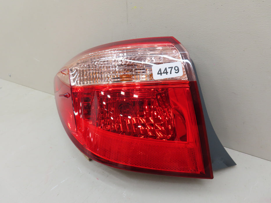 2014-2016 TOYOTA COROLLA REAR LEFT DRIVER SIDE TAIL LIGHT OUTER OEM