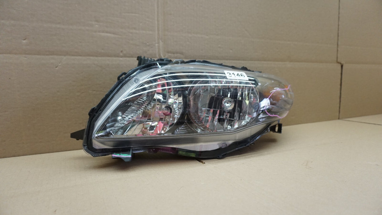 2009-2010 TOYOTA COROLLA FRONT LEFT DRIVER SIDE HEADLIGHT HALOGEN LAMP LIGHT OEM