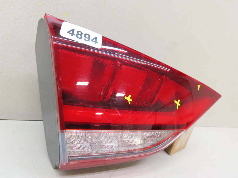 2015-2017 GENESIS G80 REAR LEFT DRIVER SIDE INNER TAIL LIGHT OEM