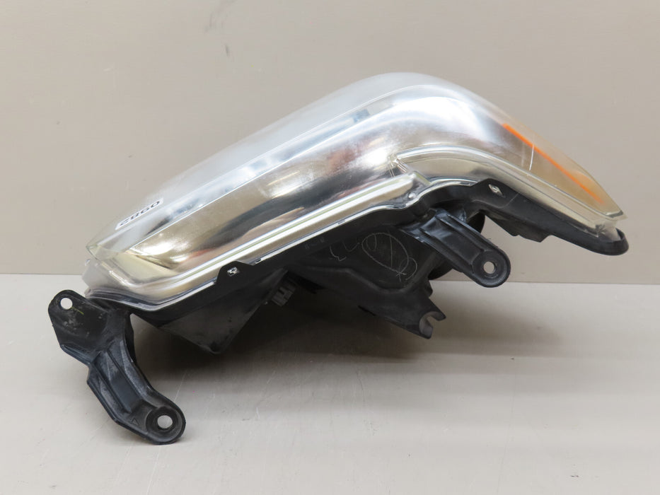 2014-2017 TOYOTA TUNDRA  RIGHT PASSENGER SIDE HEADLIGHT LAMP OEM