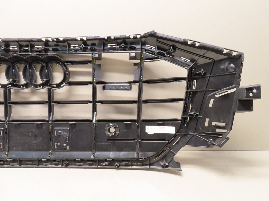 2019 2020 2021 Audi Q8 4M8 Front Bumper Grille Grill OEM 4M8853651