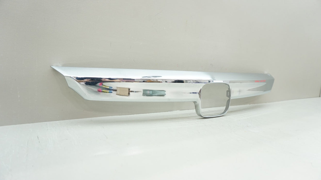 2018-2022 HONDA ACCORD FRONT GRILLE CHROME MOLDING 71122TVA OEM