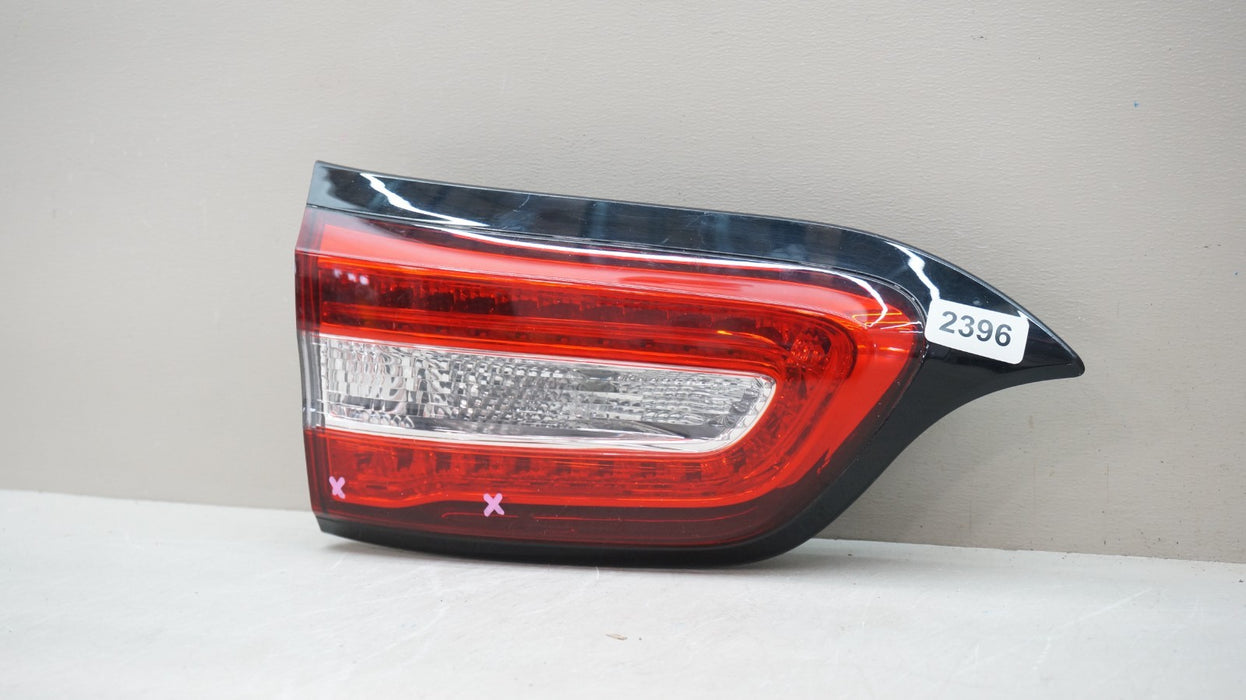 2014-2018 JEEP CHEROKEE REAR LEFT DRIVERS SIDE INNER TAIL LIGHT OEM