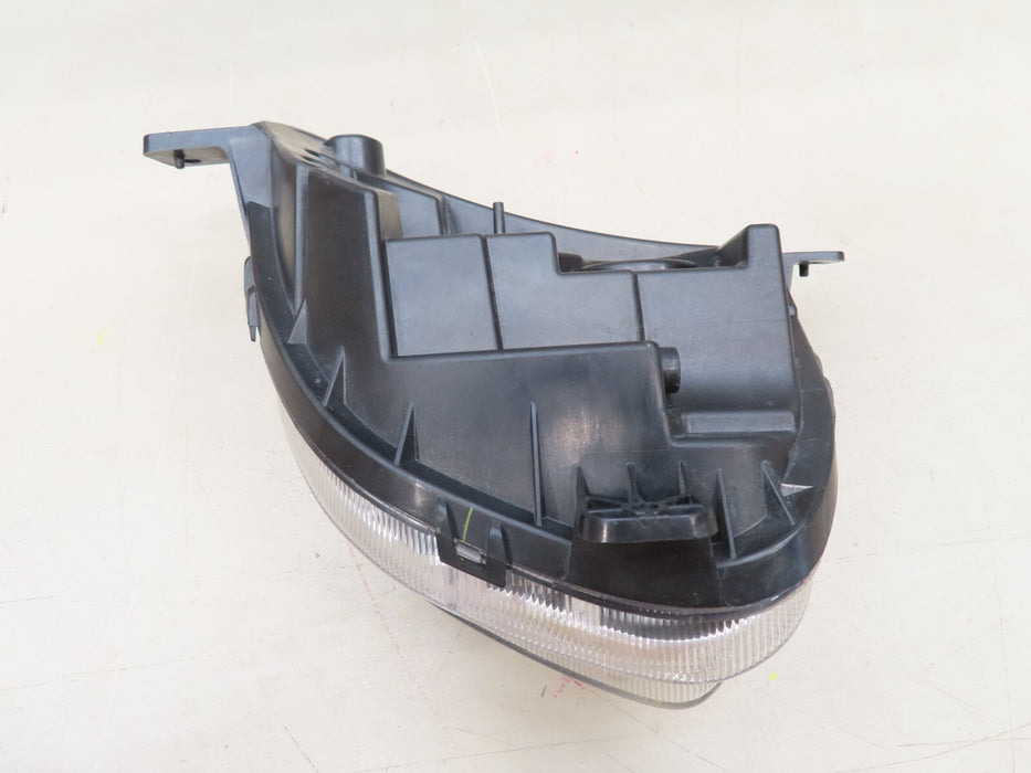 2018-2021 CHEVROLET EQUINOX FRONT RIGHT TURN SIGNAL LIGHT HALOGEN OEM 84226246