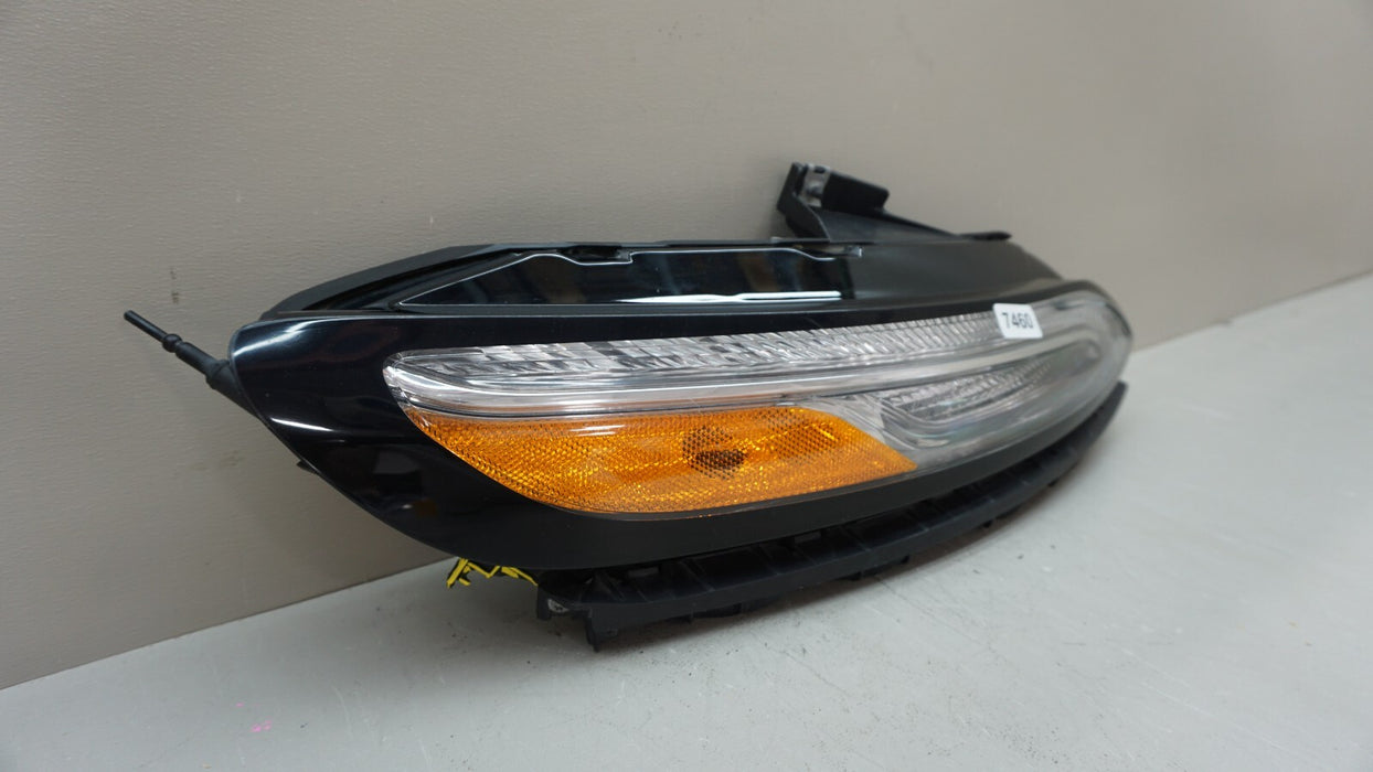 2014-2018 JEEP CHEROKEE FRONT RIGHT PASSENGER SIDE DAY RUNNING LIGHT DLR LED OEM