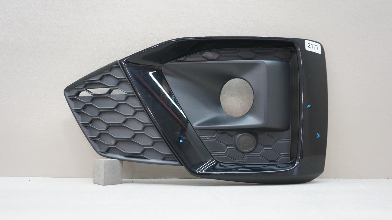 2020-2024 AUDI A5 S5 S-LINE FRONT RIGHT SIDE FOG LIGHT COVER OEM 8W6807682T