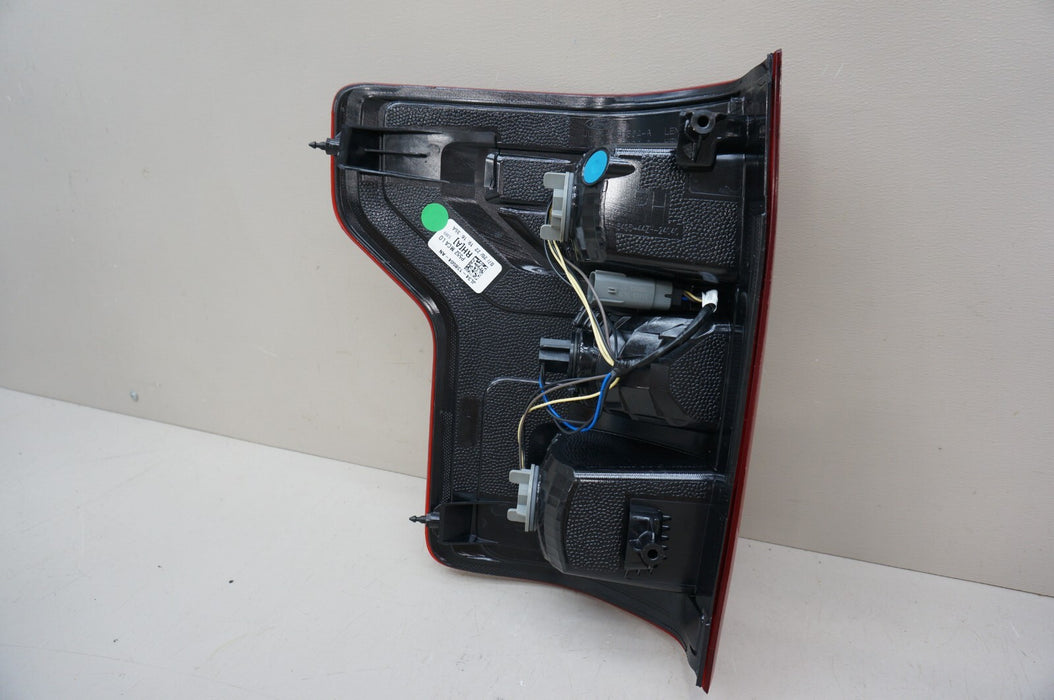 **NEW** 2018-2020 FORD F150 F-150 REAR RIGHT PASSENGER SIDE TAIL LIGHT OEM