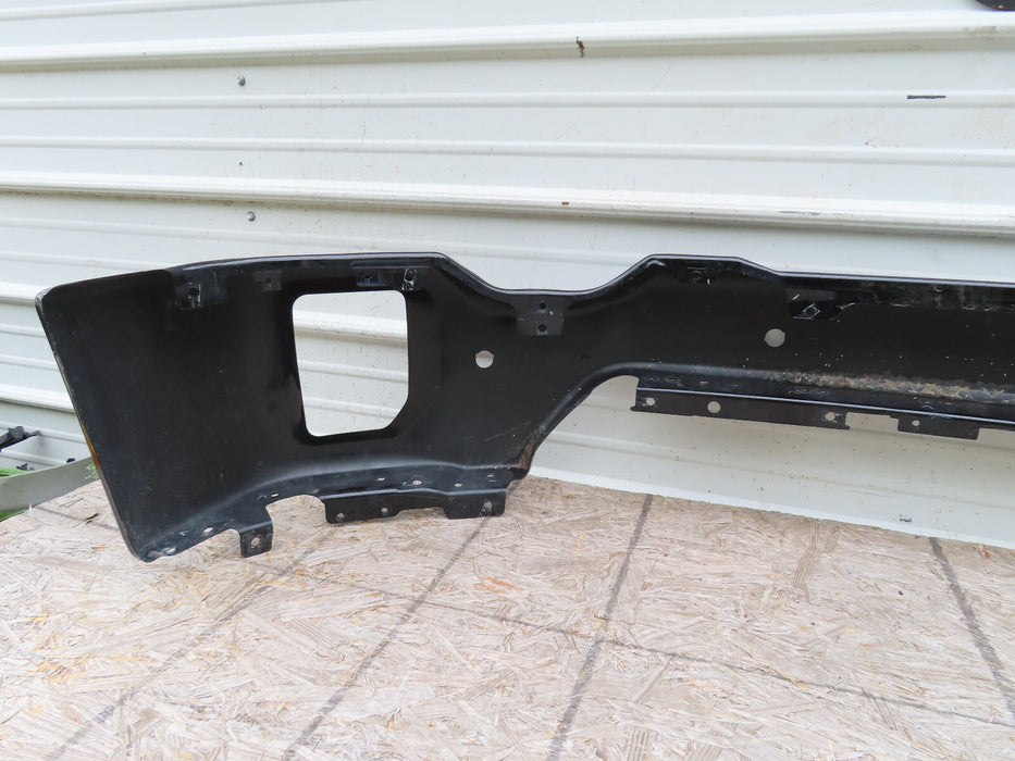 2020-2022 GMC SIERRA/DENALI 2500-3500HD FRONT BUMPER COVER OEM W/FOG LIGHT HOLES