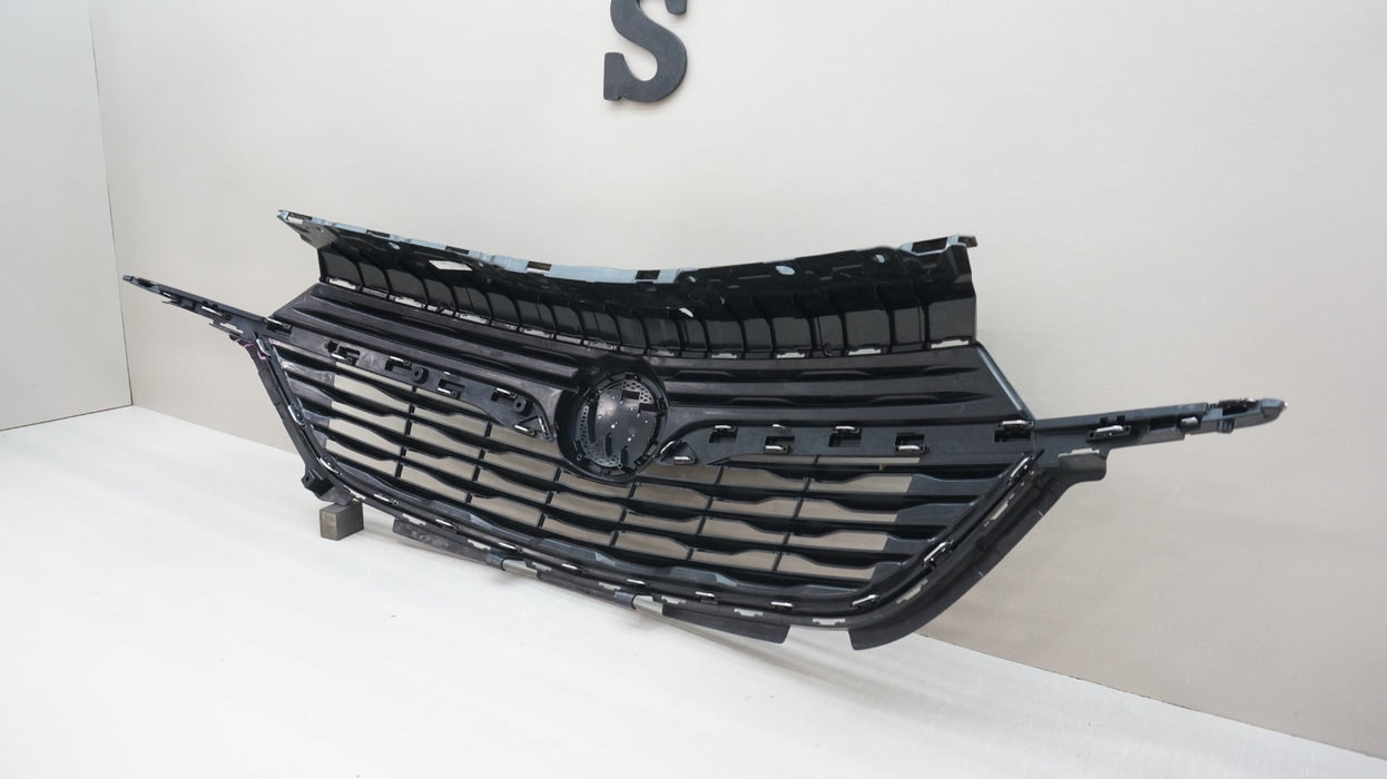 2020-2023 BUICK ENCORE GX FRONT BUMPER RADIATOR GRILLE OEM 42737488