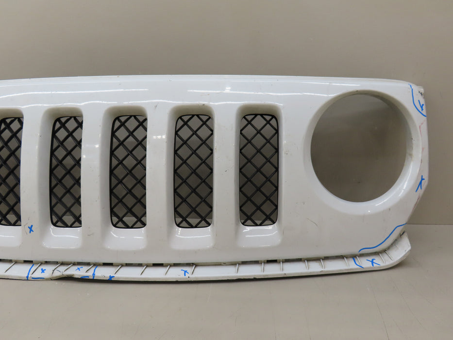 2011-2017 JEEP PATRIOT FRONT MAIN BUMPER GRILLE OEM 11MK74-J-1150M