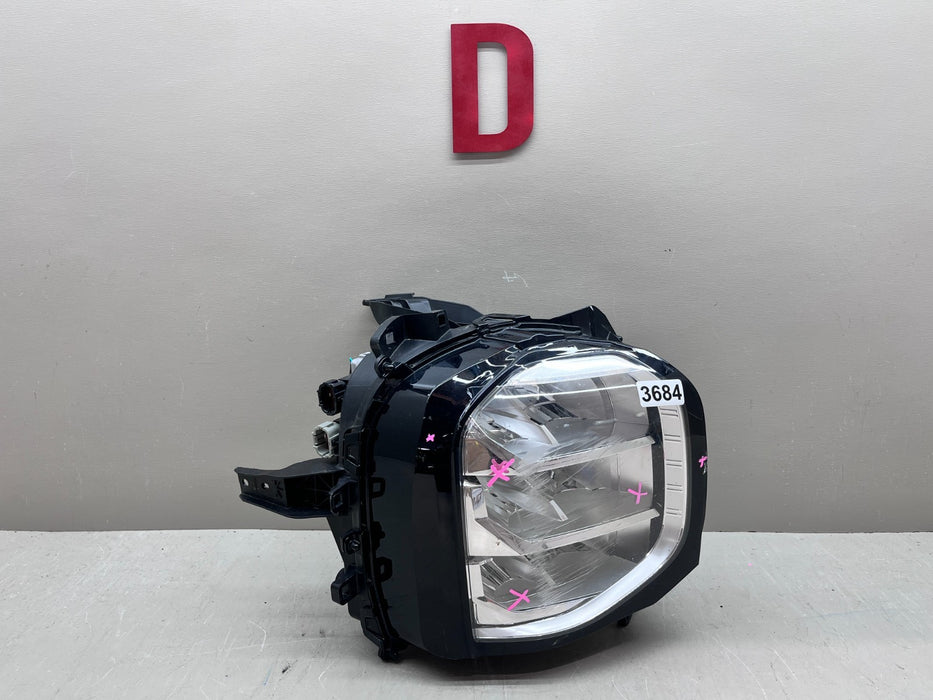 2022-2024 MITSUBISHI OUTLANDER RH PASSENGER LED HEADLIGHT 8301D812 OEM