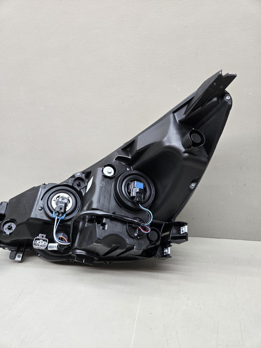 2018 2019 SUBARU LEGACY OUTBACK FRONT RIGHT PASSENGER SIDE HEADLIGHT LED OEM