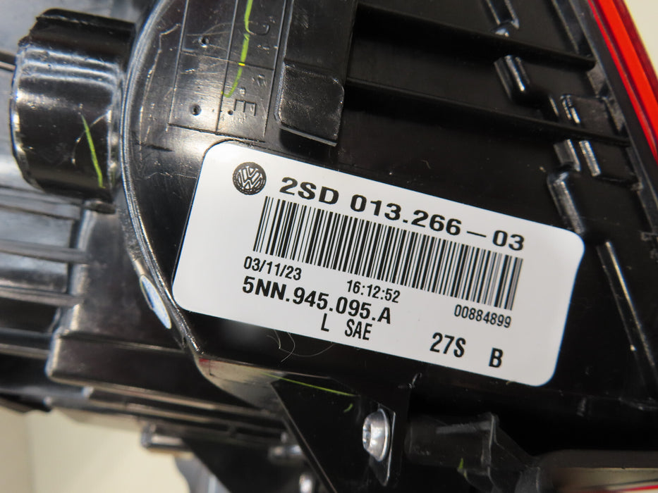 2018-2022 VOLKSWAGEN TIGUAN REAR LEFT DRIVER SIDE TAILLIGHT OEM 5NN-945-095-A