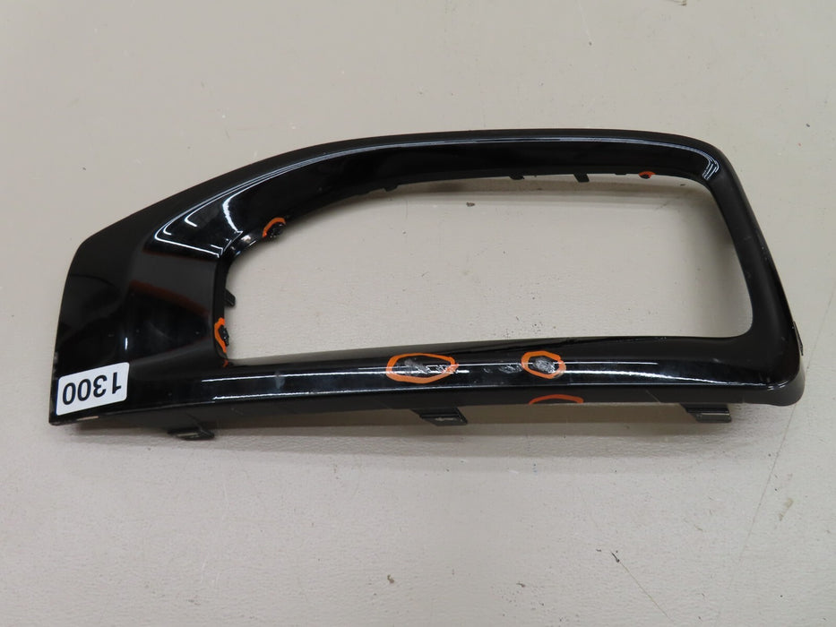2015-2017 GMC YUKON FRONT LEFT DRIVER SIDE BUMPER SHELL PLASTIC LID COVER OEM