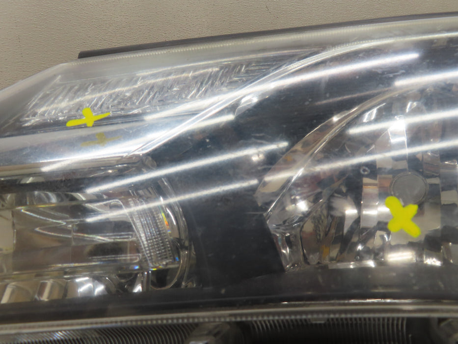 2013 2014 2015 TOYOTA RAV4 FRONT LEFT DRIVER HEADLIGHT HALOGEN OEM