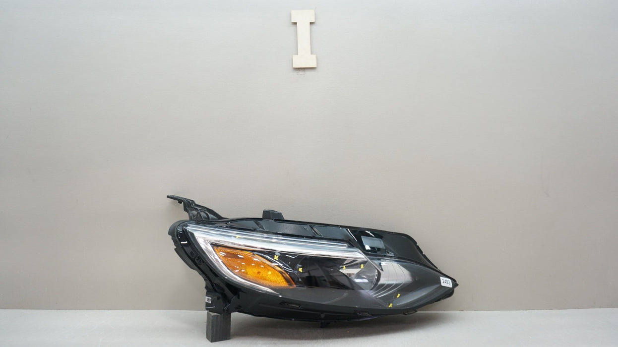 2019-2025 CHEVROLET MALIBU FRONT RIGHT SIDE HALOGEN HEADLIGHT OEM 84650572